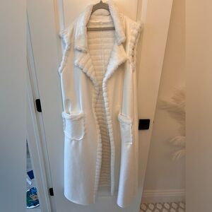 Super soft reversible vest